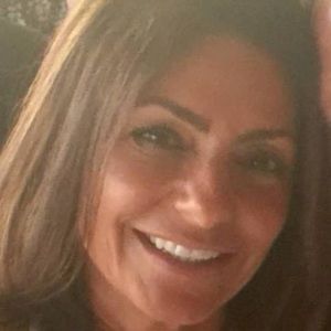 Meet your Posher, Yvette